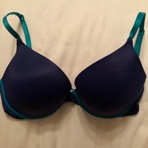 PINK Victoria Secret bra